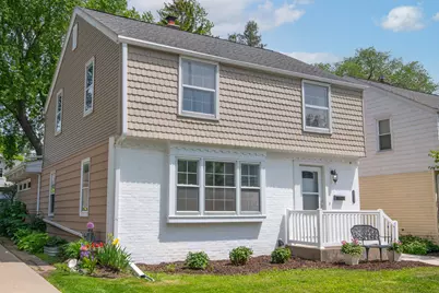 4508 N Woodruff Ave, Shorewood, WI 53211 - Photo 2