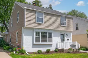 4508 N Woodruff Ave, Shorewood, WI 53211 - Photo 2