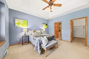 2325 Caribou Ln, Grafton, WI 53024 - Photo 16