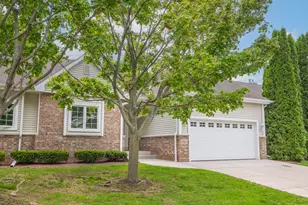 2325 Caribou Ln, Grafton, WI 53024 - Photo 28