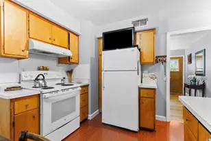 3834 S 14th St, Milwaukee, WI 53221 - Photo 10