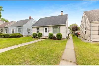 3834 S 14th St, Milwaukee, WI 53221 - Photo 2