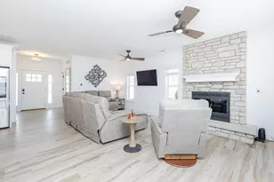 7433 N Tichigan Rd, Racine, WI 53185 - Photo 12