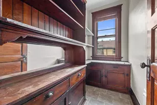 1742 N Pulaski St, Milwaukee, WI 53202 - Photo 16