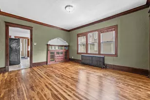 1742 N Pulaski St, Milwaukee, WI 53202 - Photo 6