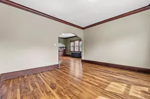 1742 N Pulaski St, Milwaukee, WI 53202 - Photo 8