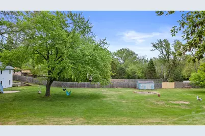 2931 W Franklin Ter, Franklin, WI 53132 - Photo 50