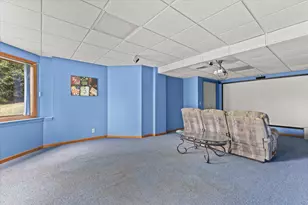 2931 W Franklin Terrace, Franklin, WI 53132 - Photo 48