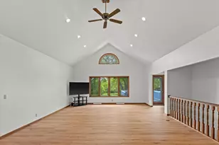 2931 W Franklin Terrace, Franklin, WI 53132 - Photo 16