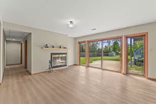 2931 W Franklin Terrace, Franklin, WI 53132 - Photo 40