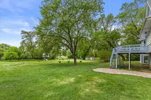 2931 W Franklin Terrace, Franklin, WI 53132 - Photo 54