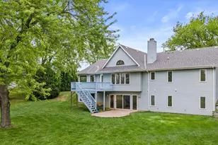 2931 W Franklin Terrace, Franklin, WI 53132 - Photo 2