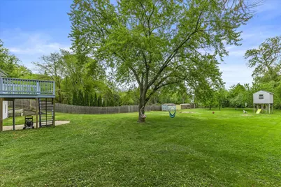 2931 W Franklin Ter, Franklin, WI 53132 - Photo 52