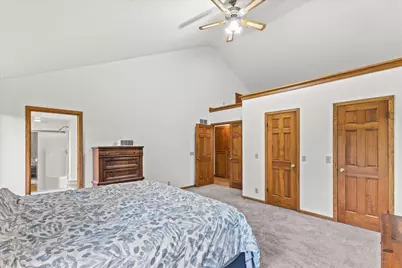 2931 W Franklin Ter, Franklin, WI 53132 - Photo 10