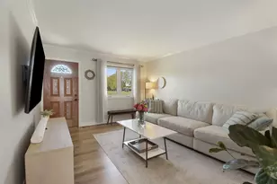 1715 84th Pl, Kenosha, WI 53143 - Photo 4
