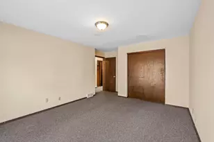 2020 W Good Hope Rd, Glendale, WI 53209 - Photo 6