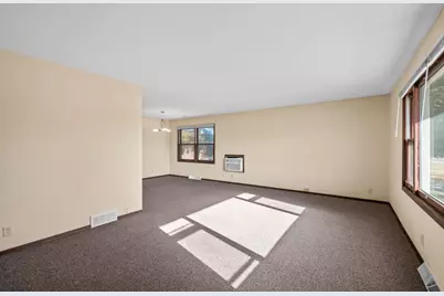 2020 W Good Hope Rd, Glendale, WI 53209 - Photo 2