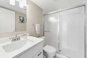 3942 N Oakland Ave, Shorewood, WI 53211 - Photo 24