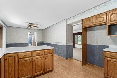 611  Maple Crest Ln, Watertown, WI 53094 - Photo 14