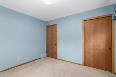 611  Maple Crest Ln, Watertown, WI 53094 - Photo 24