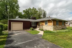 1711 W Mill Rd, Glendale, WI 53209 - Photo 2