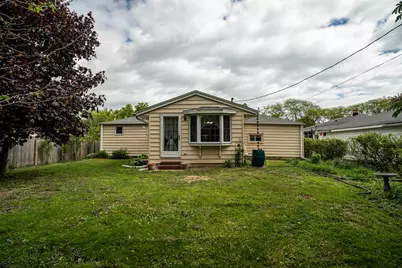 1711 W Mill Rd, Glendale, WI 53209 - Photo 30