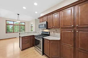 2412 Stoney Ln, Grafton, WI 53024 - Photo 10