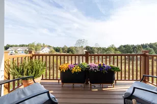 1881 Woodland Way, Slinger, WI 53086 - Photo 8