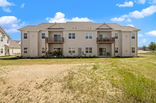 1881 Woodland Way, Slinger, WI 53086 - Photo 4