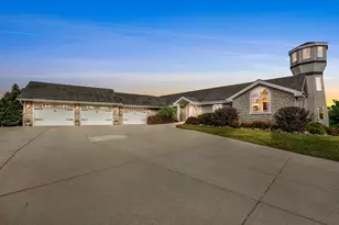 7207 Fairview Rd, Morrison, WI 54208 - Photo 2