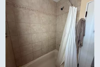 609  Waldo Blvd, Manitowoc, WI 54220 - Photo 18