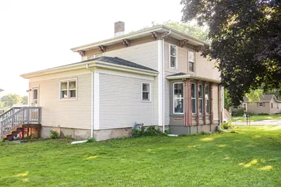 171  Martin St, Sharon, WI 53585 - Photo 8
