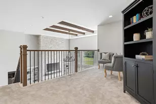 10009 W Farmdale Estates Ct, Mequon, WI 53097 - Photo 44