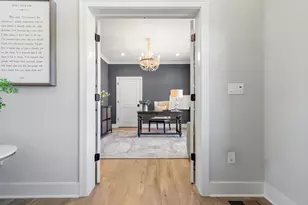 10009 W Farmdale Estates Ct, Mequon, WI 53097 - Photo 32