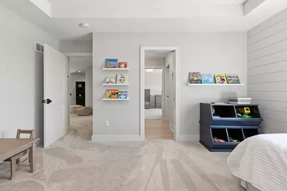 10009 W Farmdale Estates Ct, Mequon, WI 53097 - Photo 50