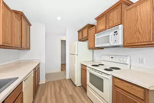 1422 Niagara St, Waukesha, WI 53186 - Photo 10