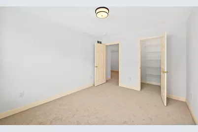 1422  Niagara St #204, Waukesha, WI 53186 - Photo 18