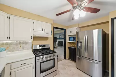 W1479  Meadow View Ct, Sheboygan, WI 53070 - Photo 14