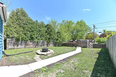 3270 S 92nd St, Milwaukee, WI 53227 - Photo 26