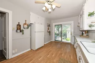 8108 Aberdeen Ct, Wauwatosa, WI 53213 - Photo 16