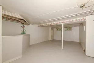 8108 Aberdeen Ct, Wauwatosa, WI 53213 - Photo 30