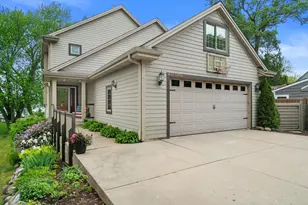 W179S6769 Muskego Dr, Muskego, WI 53150 - Photo 8