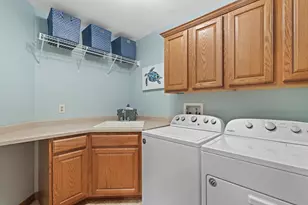 W179S6769 Muskego Dr, Muskego, WI 53150 - Photo 36
