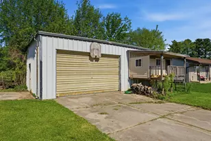 547 E Church St, Mishicot, WI 54228 - Photo 24