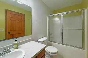 4870 Jamestown Pl, Barton, WI 53090 - Photo 18