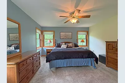 4870  Jamestown Pl, Barton, WI 53090 - Photo 12