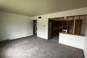 8708 W Villard Ave, Milwaukee, WI 53225 - Photo 6