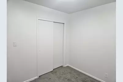 8708 W Villard Ave, Milwaukee, WI 53225 - Photo 20