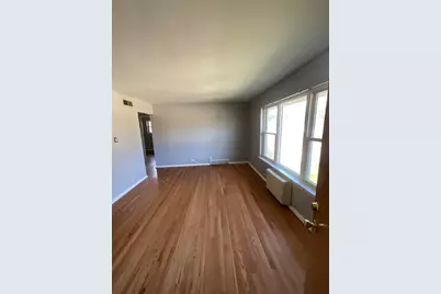 8708 W Villard Ave, Milwaukee, WI 53225 - Photo 16