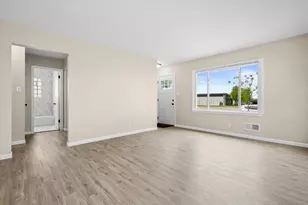 4944 N 91st St, Milwaukee, WI 53225 - Photo 6